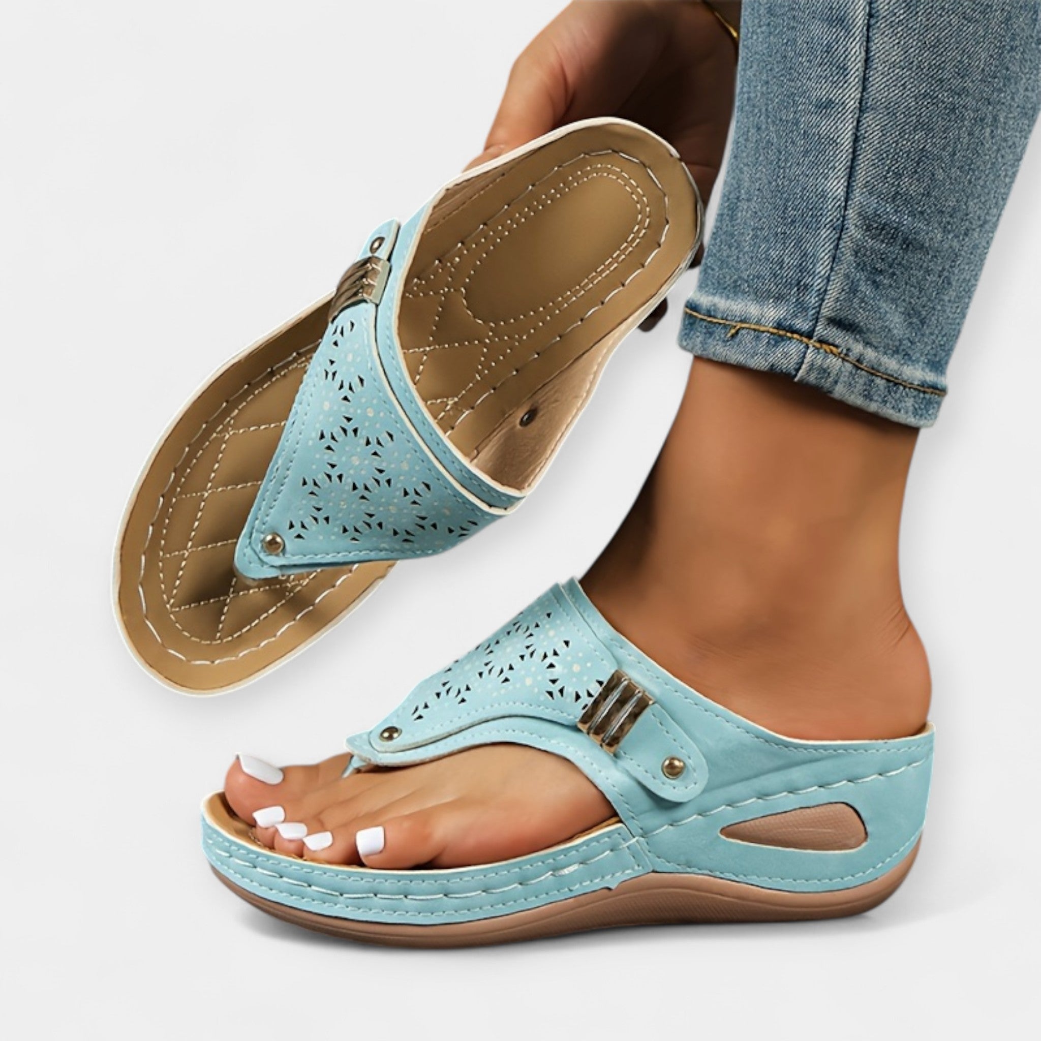 Airy Casual Shoes
