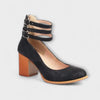 Black / 4